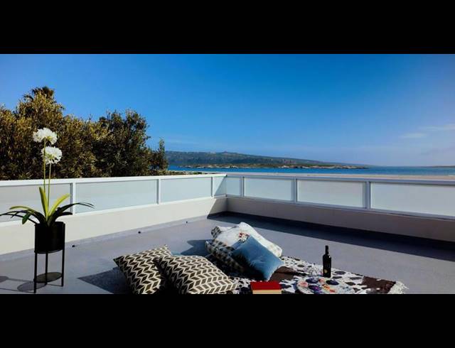 4 BEDROOM HOUSE FOR SALE IN MIDDEDORP